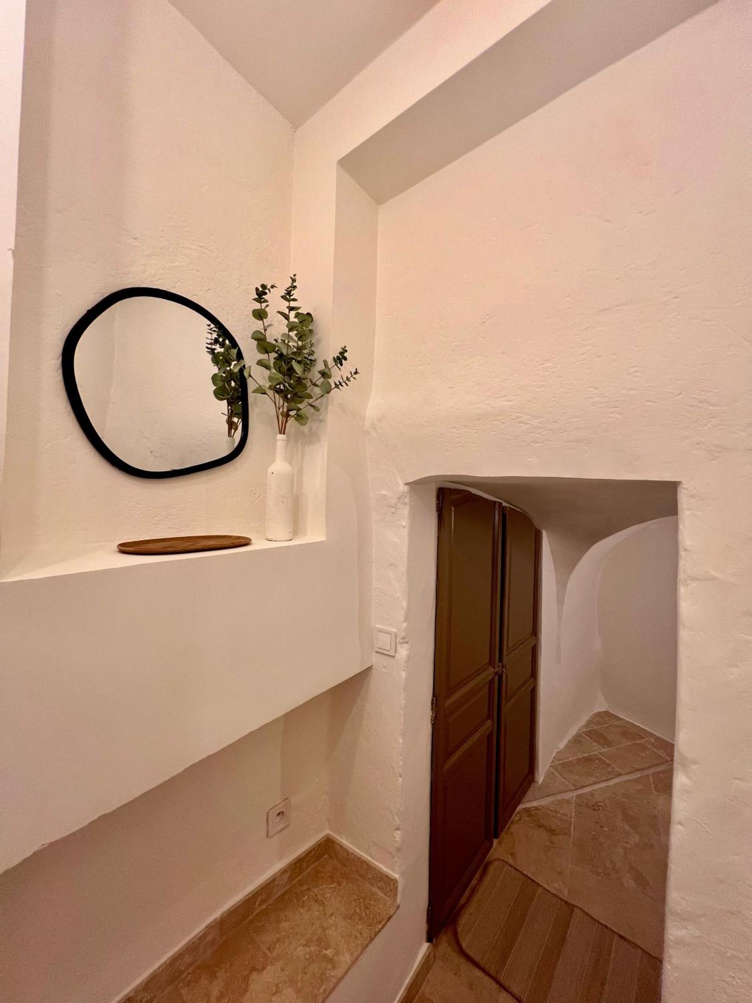 Apartamento Coeur Du Luberon Lourmarin Exterior foto